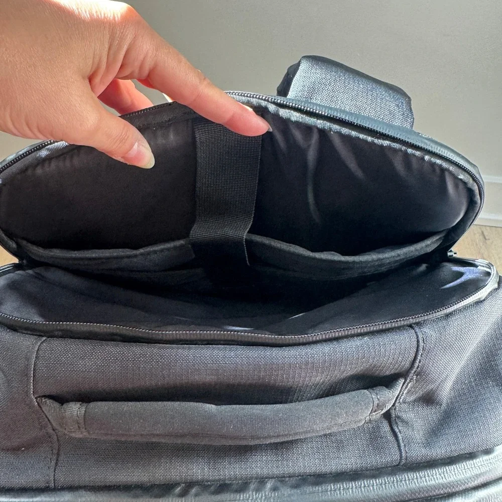 TravisMathew 1st Class Travel Backpack Black Laptop Bag Ripstop EUC 88 Tactical